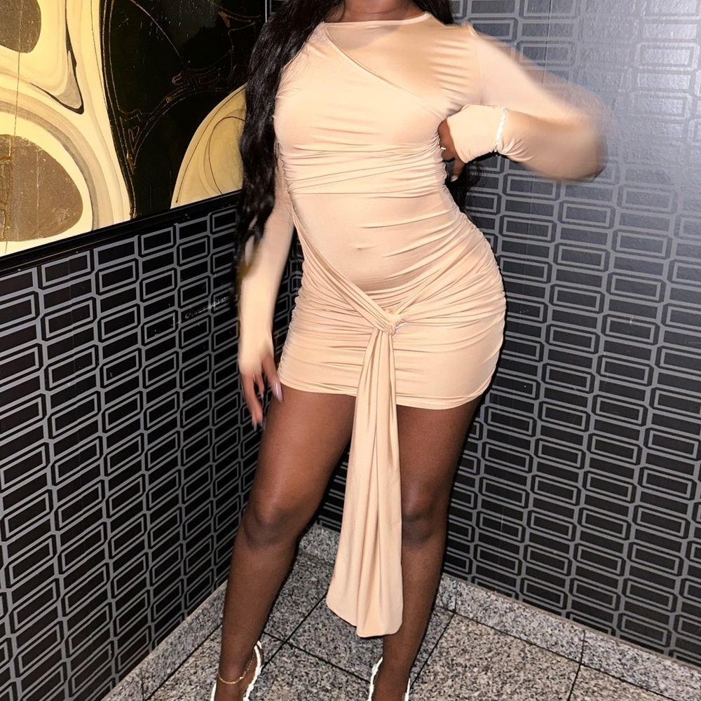 cream plt petite dress!